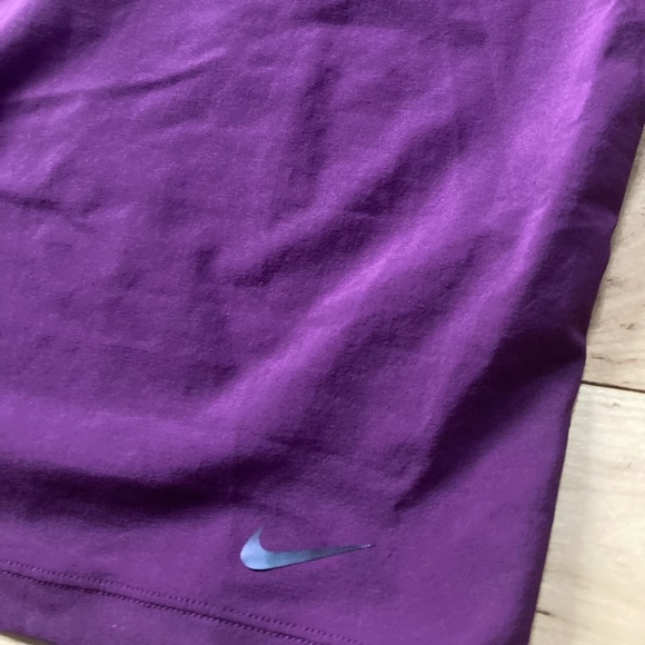 Womens Nike Short Sleeve Training Boxy Crop Top Purple/Gray Mesh Back - S - Picture 2 of 4